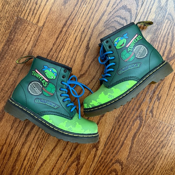 Dr. Martens Other - Doc Martens 1460 Teenage Mutant Ninja Turtles Leonardo Boots 10